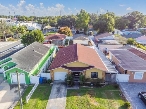 3804 Crawford St, Tampa FL 33614-3965 exterior