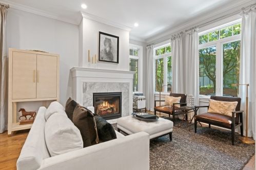 1408 George St, Chicago IL 60641-4910 exterior