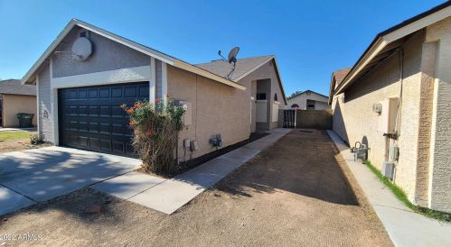 6826 17th Way, Phoenix, AZ 85042-5707