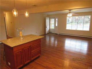 5365 Colony Dr, Bethlehem, PA 18017-9255