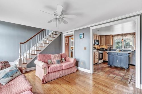 19 Cornwall Rd, Norwalk CT 06850-1807 exterior