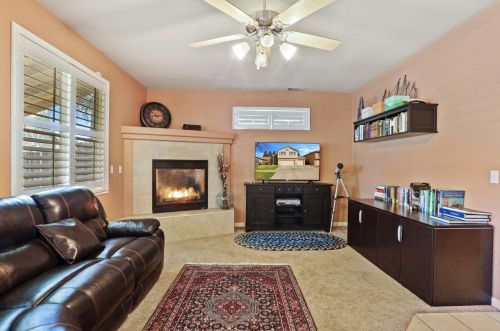 2613 Casey Ray Ct, Turlock CA  95382-8829 exterior