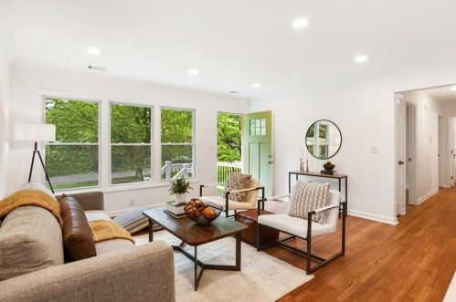 3763 Gloucester Dr, Tucker GA  30084-7204 exterior