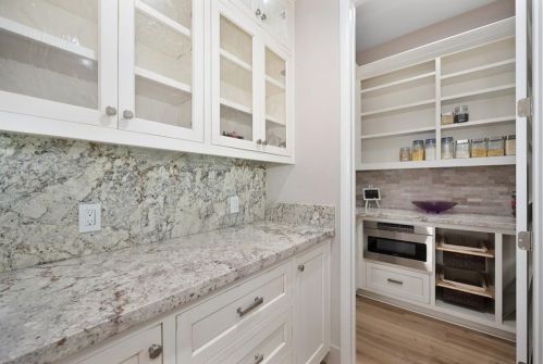 5263 Da Vinci Dr, Folsom CA 95762-5261 exterior