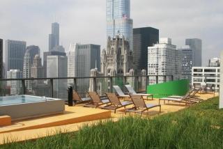 201 Illinois St, Chicago IL  60611 exterior