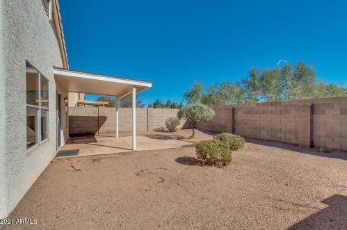 14437 47 Pl, Phoenix AZ 85018-6009 exterior