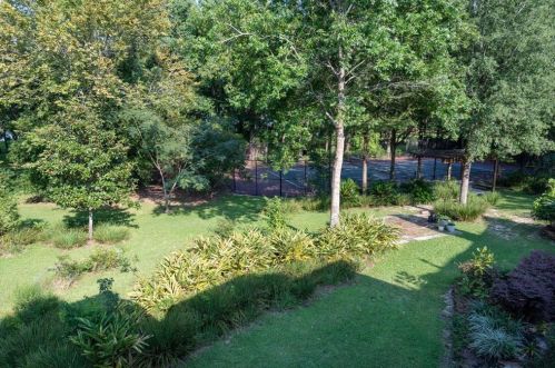 2 Kings Riv Ct, Humble TX 77346-1475 exterior