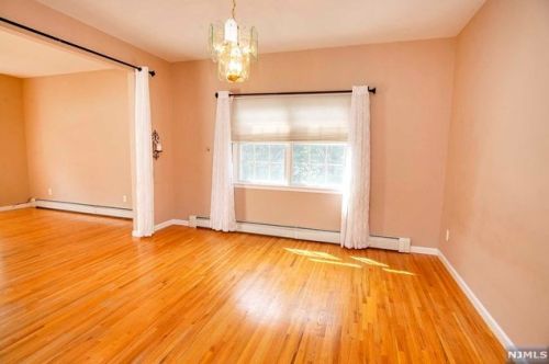 218 Manhattan Ter, Dumont NJ  07628-2234 exterior