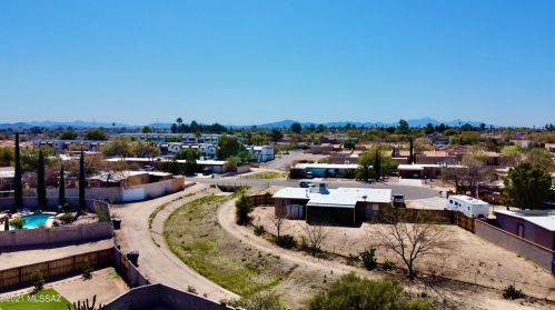 7717 34 St, Tucson AZ 85710-6061 exterior