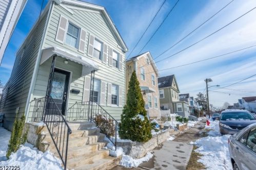 190 William St, Rahway NJ  07065-4934 exterior