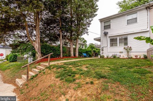 3419 Embry St, Silver Spring, MD 20902-1124