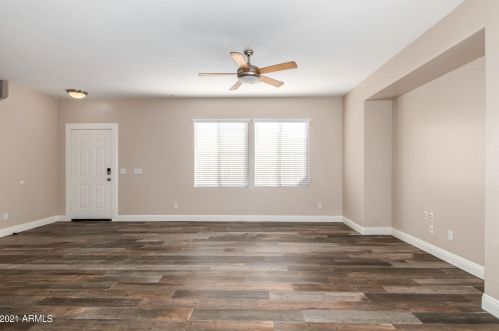 7524 13 Pl, Phoenix AZ 85020-5407 exterior