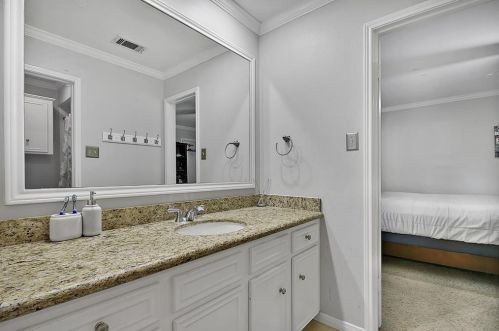 2207 Laurel Hill Dr, Humble TX 77339-3165 exterior