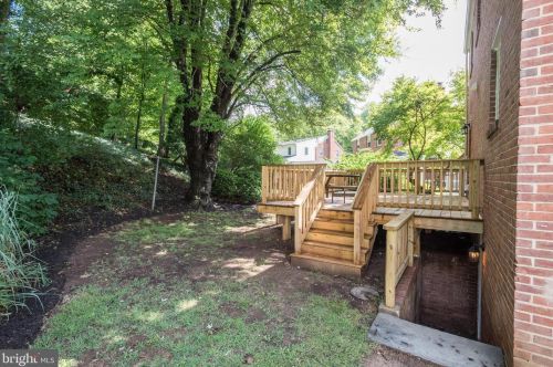 417 Penwood Rd, Silver Spring MD  20901-2718 exterior