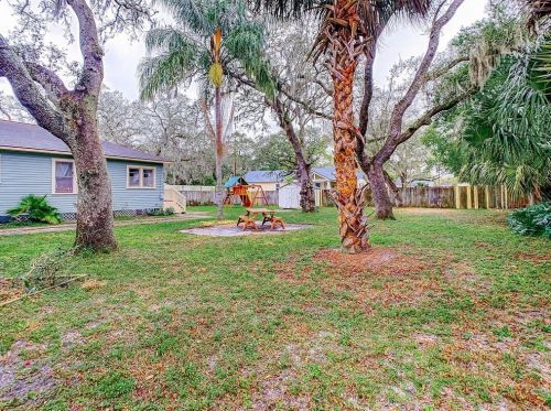 918 Shadowlawn Ave, Tampa FL 33603-2327 exterior