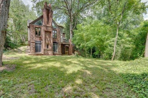 1289 Beech Vly Rd, Atlanta GA 30306-3123 exterior