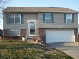 15808 Redwood St, Omaha NE  68136-3166 exterior