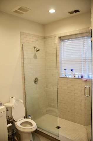 1119 Addison St, Chicago IL 60613-3806 exterior