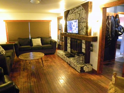 50002 M 51, Dowagiac MI 49047-9631 exterior