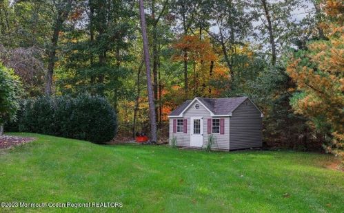 245 Delaware Trl, Jackson Twp NJ 08527-2027 exterior