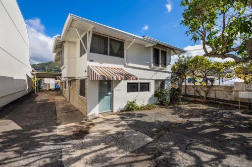 1924 Beretania St, Honolulu HI 96817-4752 exterior