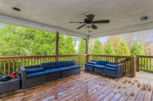 2496 Kingsland Dr, Atlanta GA 30360-1457 exterior