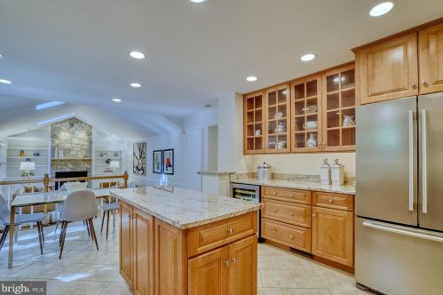 5823 Colfax Ave, Alexandria VA 22311-1013 exterior