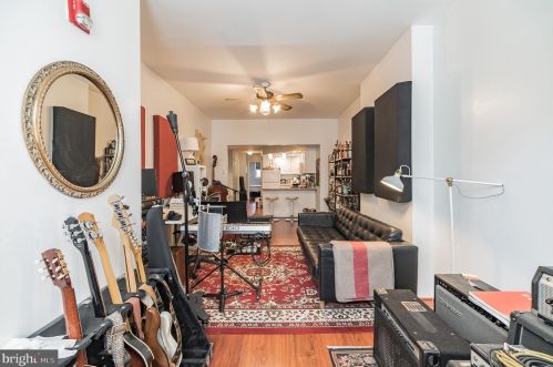 2346 Cumberland St, Philadelphia PA 19132-4119 exterior