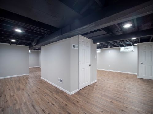 5841 32nd St, Milwaukee WI  53209-4116 exterior