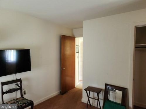 1410 Springside Dr, Lancaster PA 17603-6320 exterior