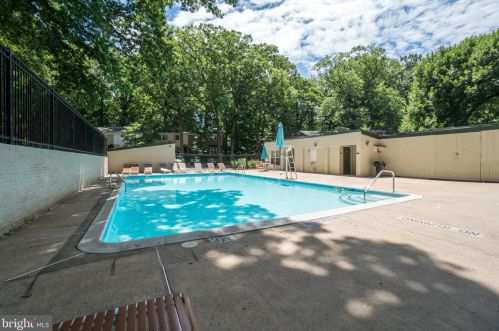 8637 Geren Rd, Silver Spring MD  20901-4330 exterior