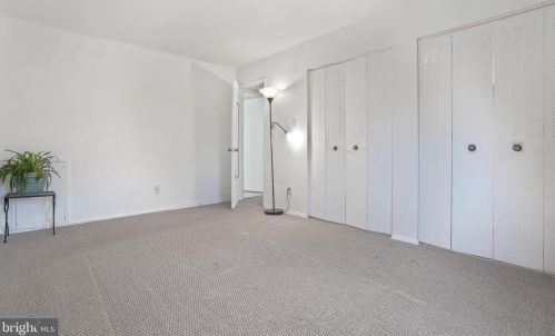 12704 Veirs Mill Rd, Rockville MD  20853-3507 exterior