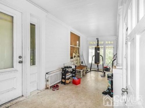 117 Nichol Ave, New Brunswick NJ 08901-2833 exterior