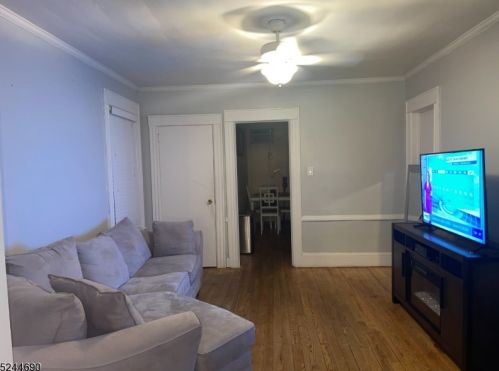 43 Barbour St, Paterson NJ 07508-1421 exterior