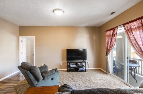 7381 Brittany Town Dr, Taylorsville UT 84084-4609 exterior