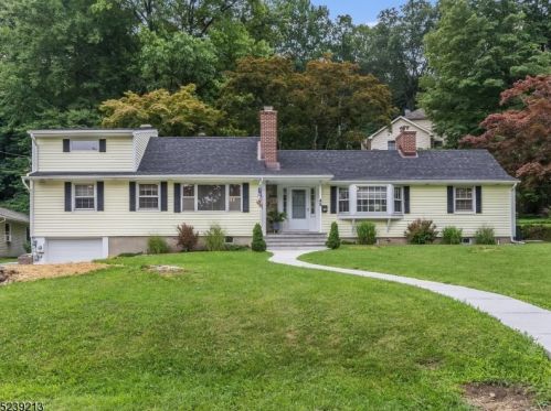 45 Summit Trl, Sparta NJ  07871-1430 exterior