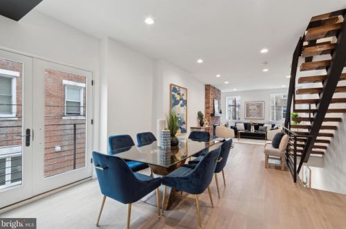 808 Fitzwater St, Philadelphia PA 19147-2808 exterior