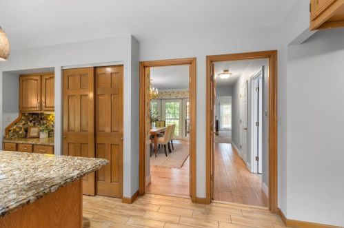 9937 Gerald Dr, Saint Louis MO 63128-1711 exterior