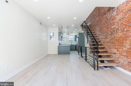 2418 Iseminger St, Philadelphia PA  19148-3518 exterior