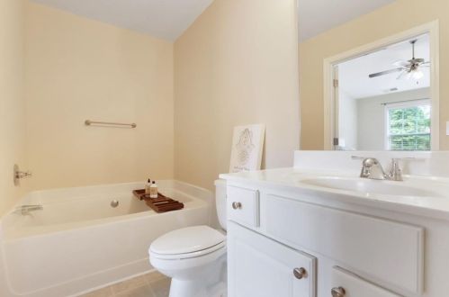 3046 Bernauer Trce, Atlanta GA 30360-1765 exterior