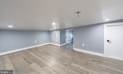 1281 Simms Pl, Washington DC 20002-7837 exterior