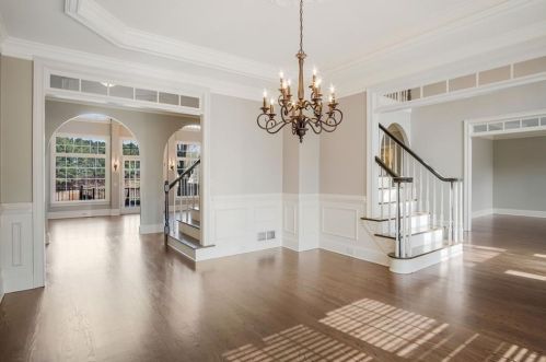 404 Colonsay Dr, Duluth GA 30097-4406 exterior