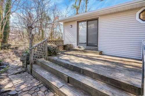 142 Mckay Rd, Huntington Station NY 11746-1314 exterior