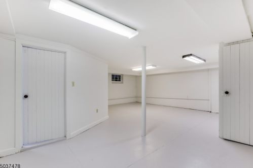 45 Midland Blvd, Maplewood NJ 07040-1724 exterior