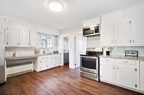 70 Nagle St, Springfield MA 01151-2133 exterior