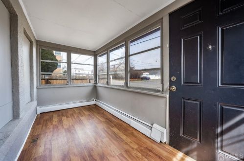 15 Douglas St, Perth Amboy NJ  08863-2205 exterior