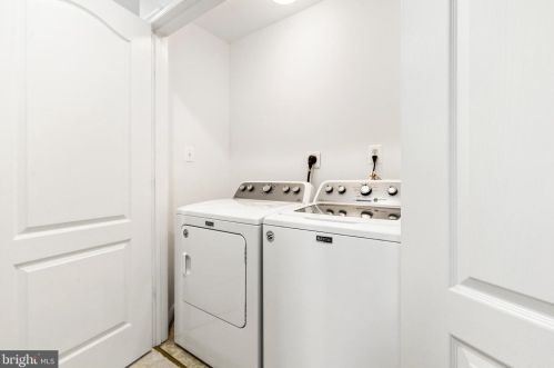 252 Murtha St, Alexandria VA 22304-8613 exterior