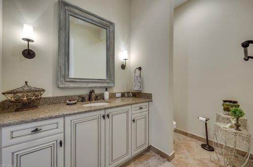 3200 Atlantic Cir, Naples FL 34119-8637 exterior