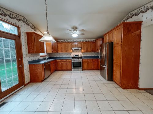 1112 Kylemore Ct, Joliet IL 60431-7515 exterior