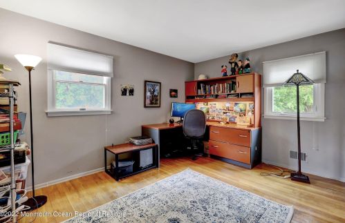 21 Georgian Bay Dr, Morganville NJ exterior